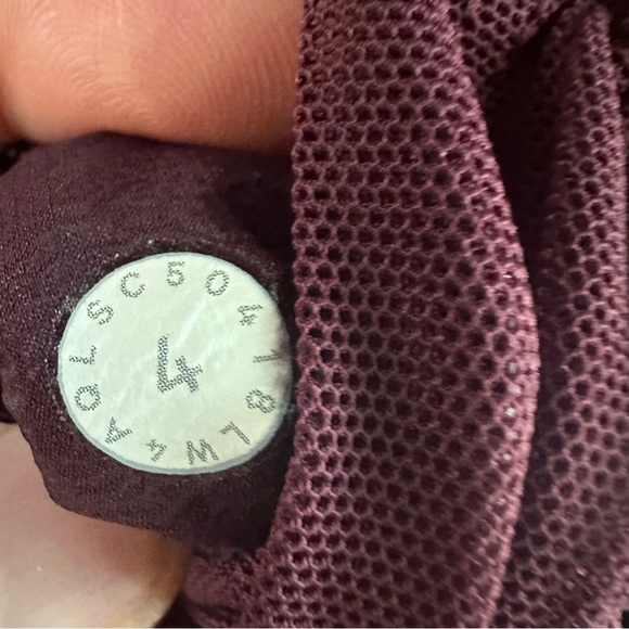 Lululemon Down For It All Vest Dark Adobe size 4 - Picture 7 of 9